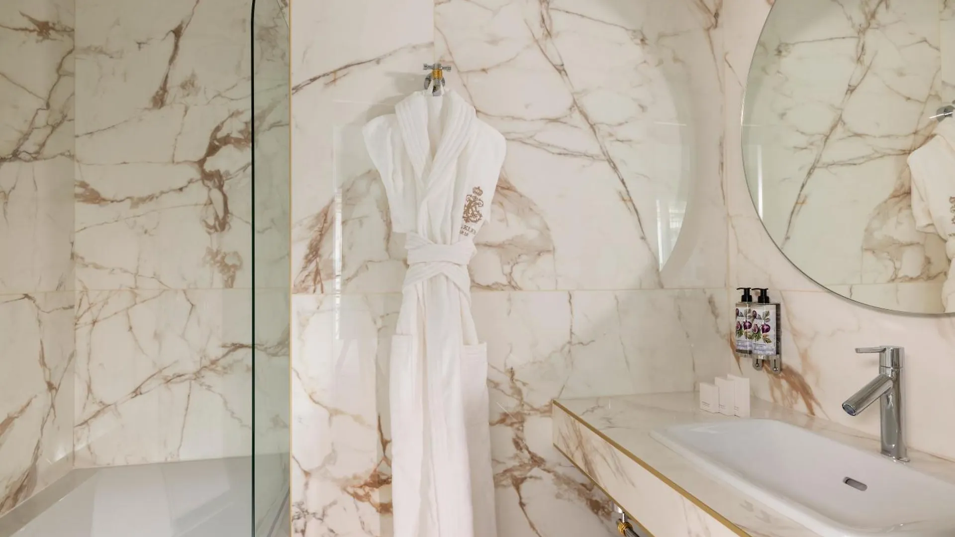 Hotel Kleber Paris & Spa Франция